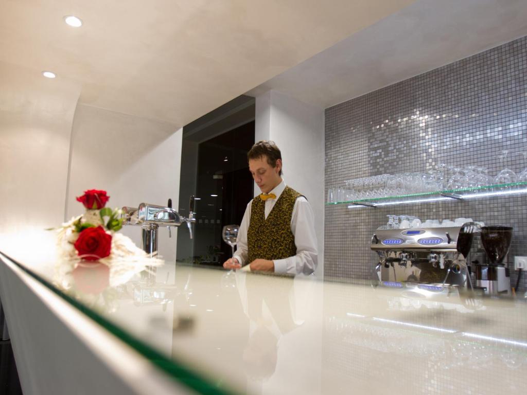 Ea Hotel Tereziansky Dvur Hradec Králové Exteriör bild