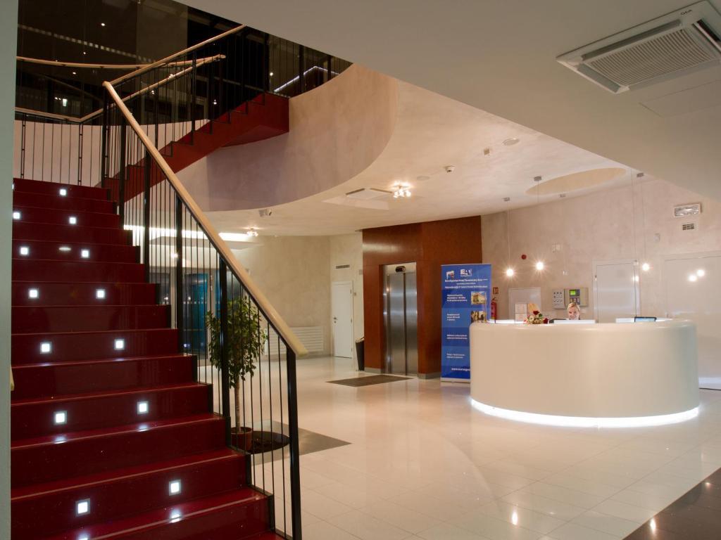 Ea Hotel Tereziansky Dvur Hradec Králové Exteriör bild